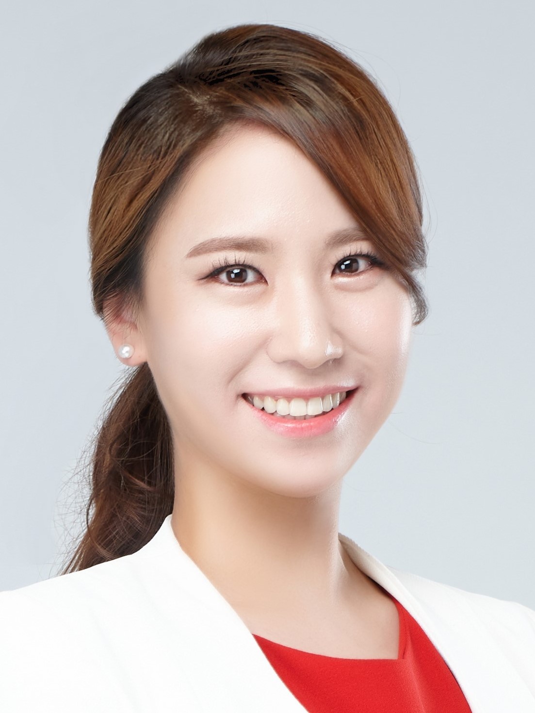 KIM, MIN JI 사진