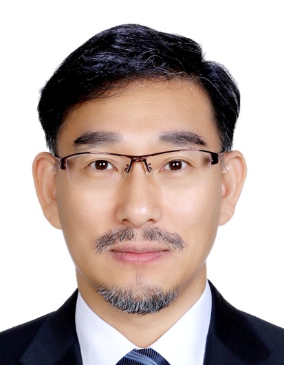 Shin, Chung-Kyun Photo