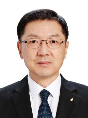 Kim, Yon Jig 사진