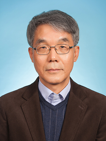 백병준 사진