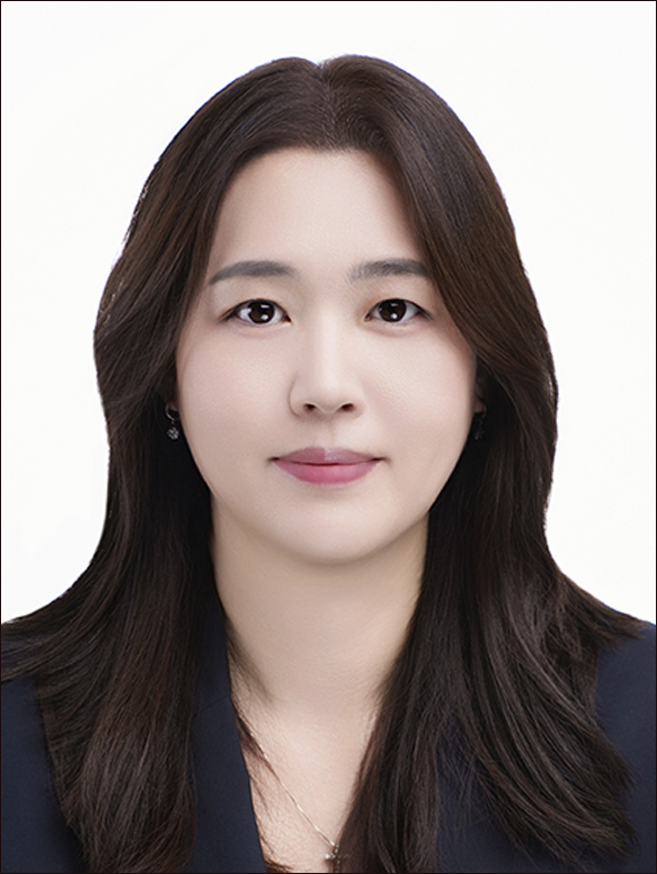 Prof. Yeonjeong Park 사진