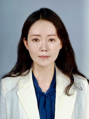 YI, Kyung Min 사진